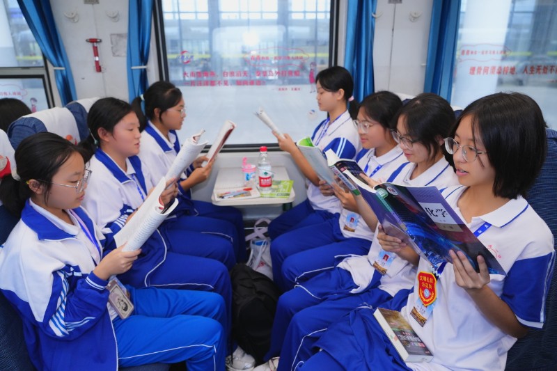 1758544912472018191.jpg 1758544912472018191.jpg