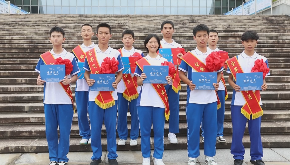 1759204215445009998.png 1759204215445009998.png