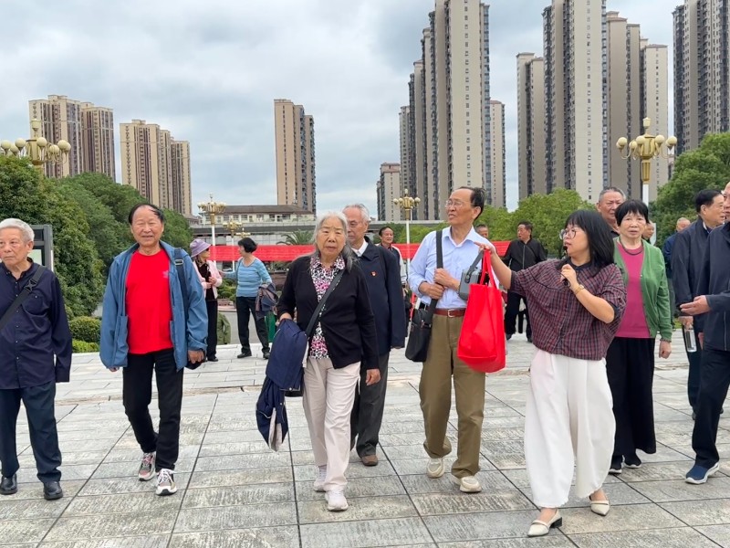 1759230165687002211.jpg 1759230165687002211.jpg