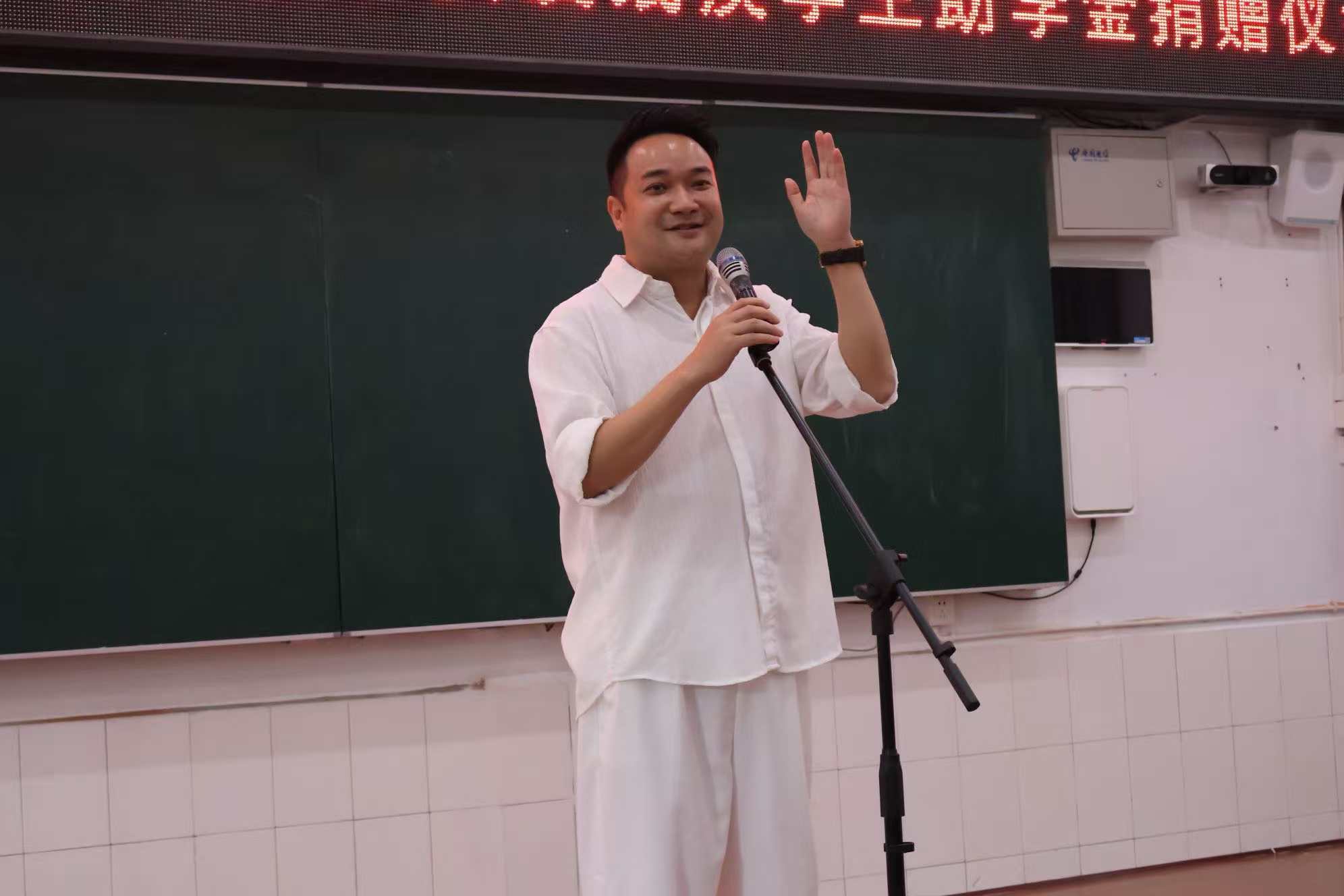 1759231147271094947.jpg 1759231147271094947.jpg