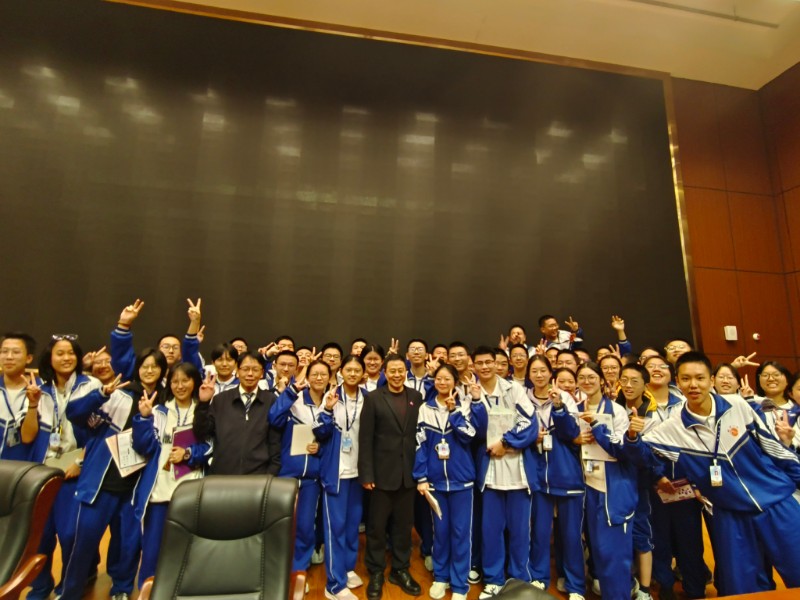 1762236171787009217.jpg 1762236171787009217.jpg