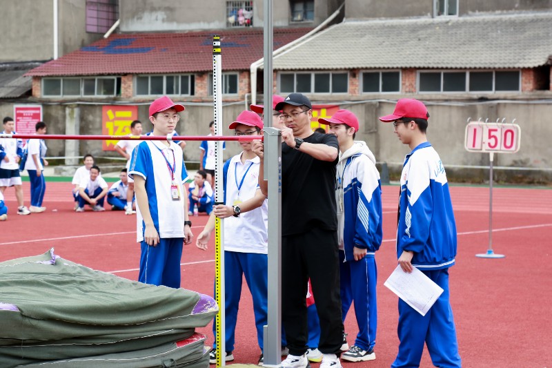 1762257023389003806.jpg 1762257023389003806.jpg