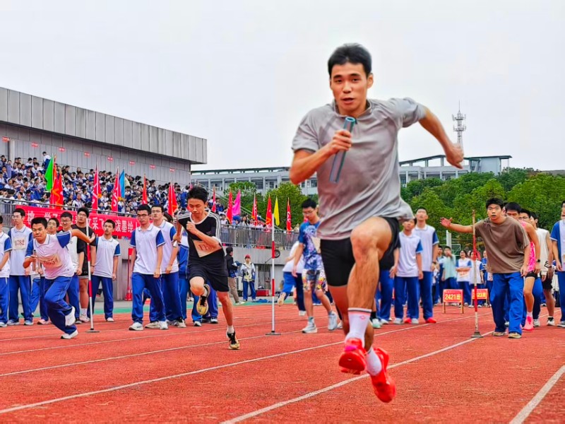 1762319158988093073.jpg 1762319158988093073.jpg