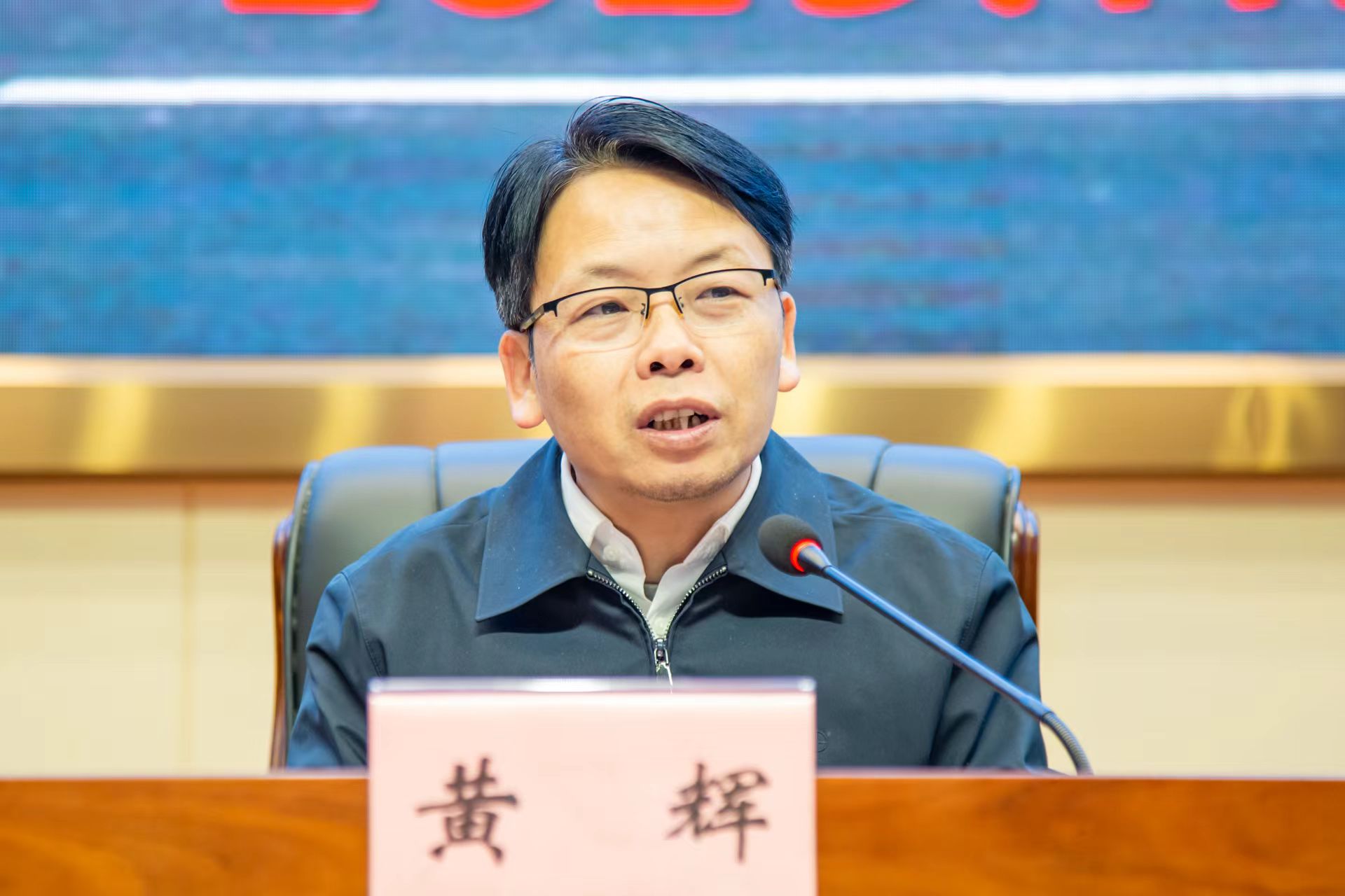 1763553986082063380.jpg 1763553986082063380.jpg