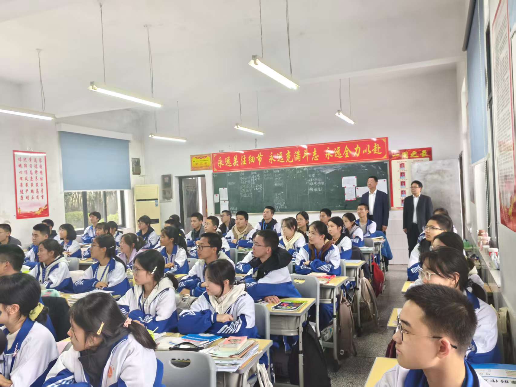 1766384557898027283.jpg 1766384557898027283.jpg