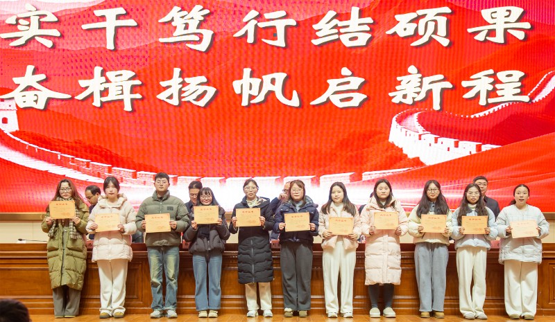 1770555892942065615.jpg 1770555892942065615.jpg